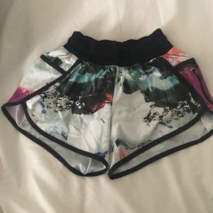 Lululemon shorts!